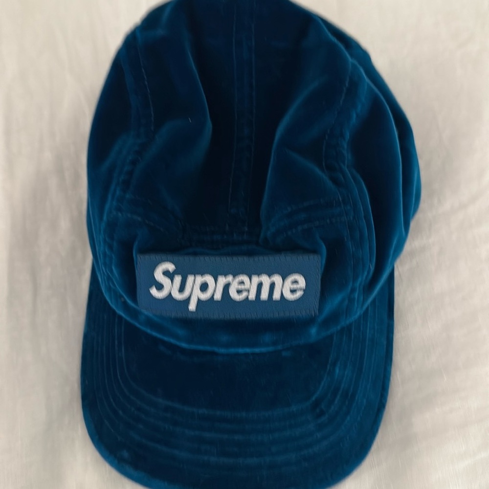 SUPREME CRUSHED VELVET HAT BRAND NEW